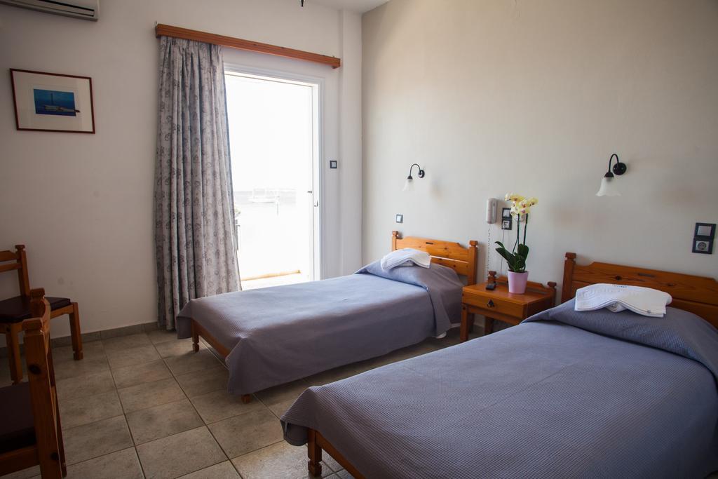 Hotel Olympia Finikas  Luaran gambar